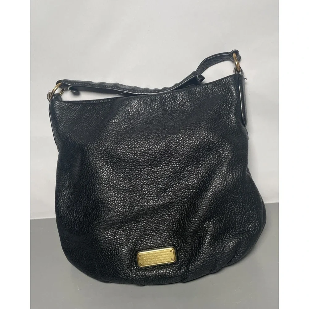 MARC BY MARC JACOBS‎ PEBBLED LEATHER HOBO BAG